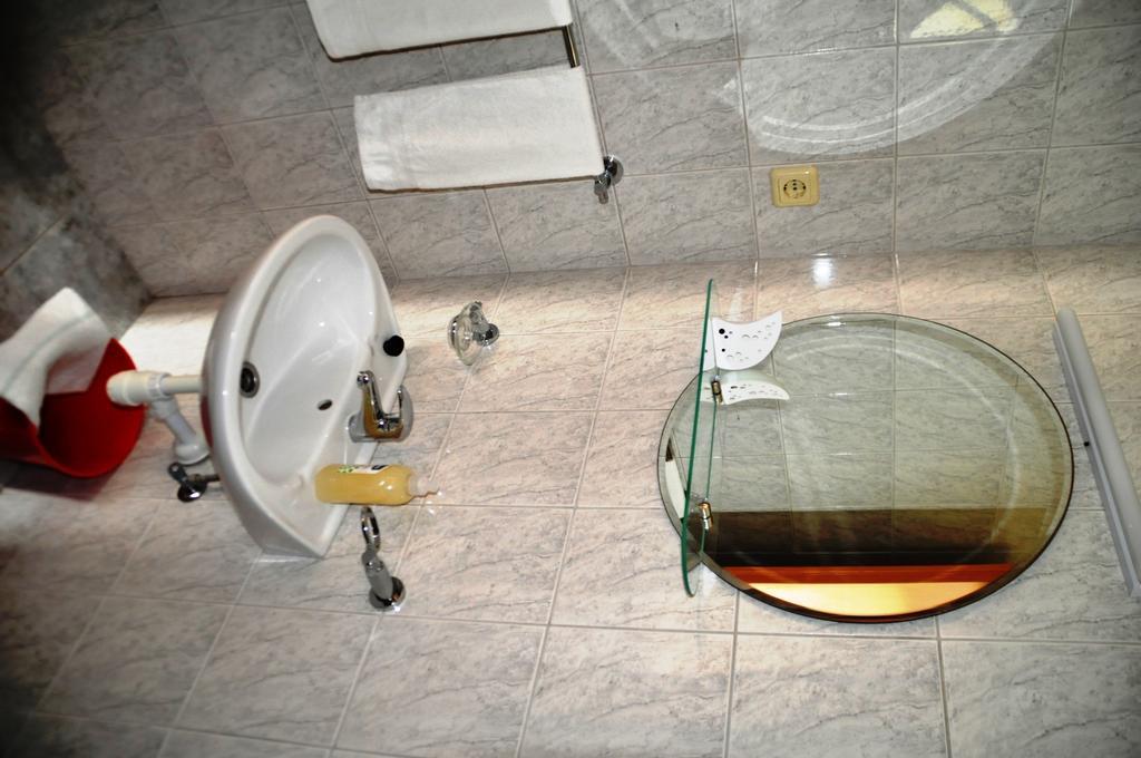 Apartments Lancek イバン・ドーラッツ エクステリア 写真