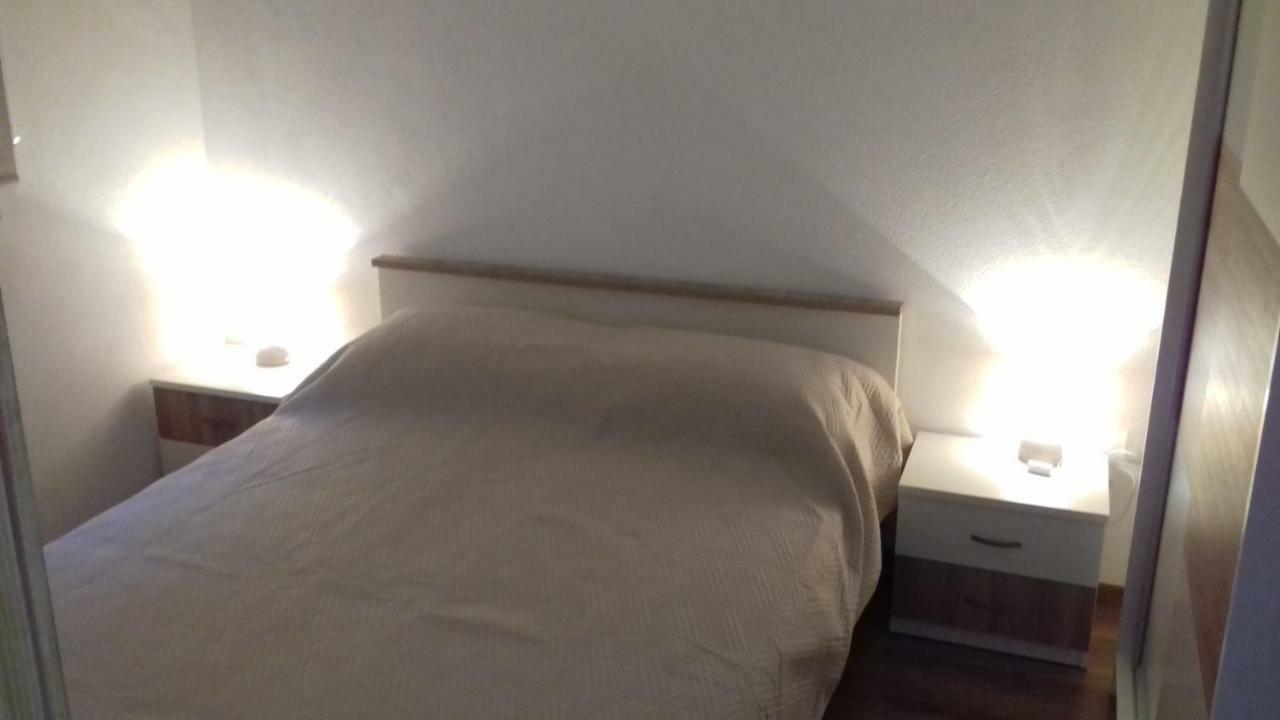 Apartments Lancek イバン・ドーラッツ エクステリア 写真