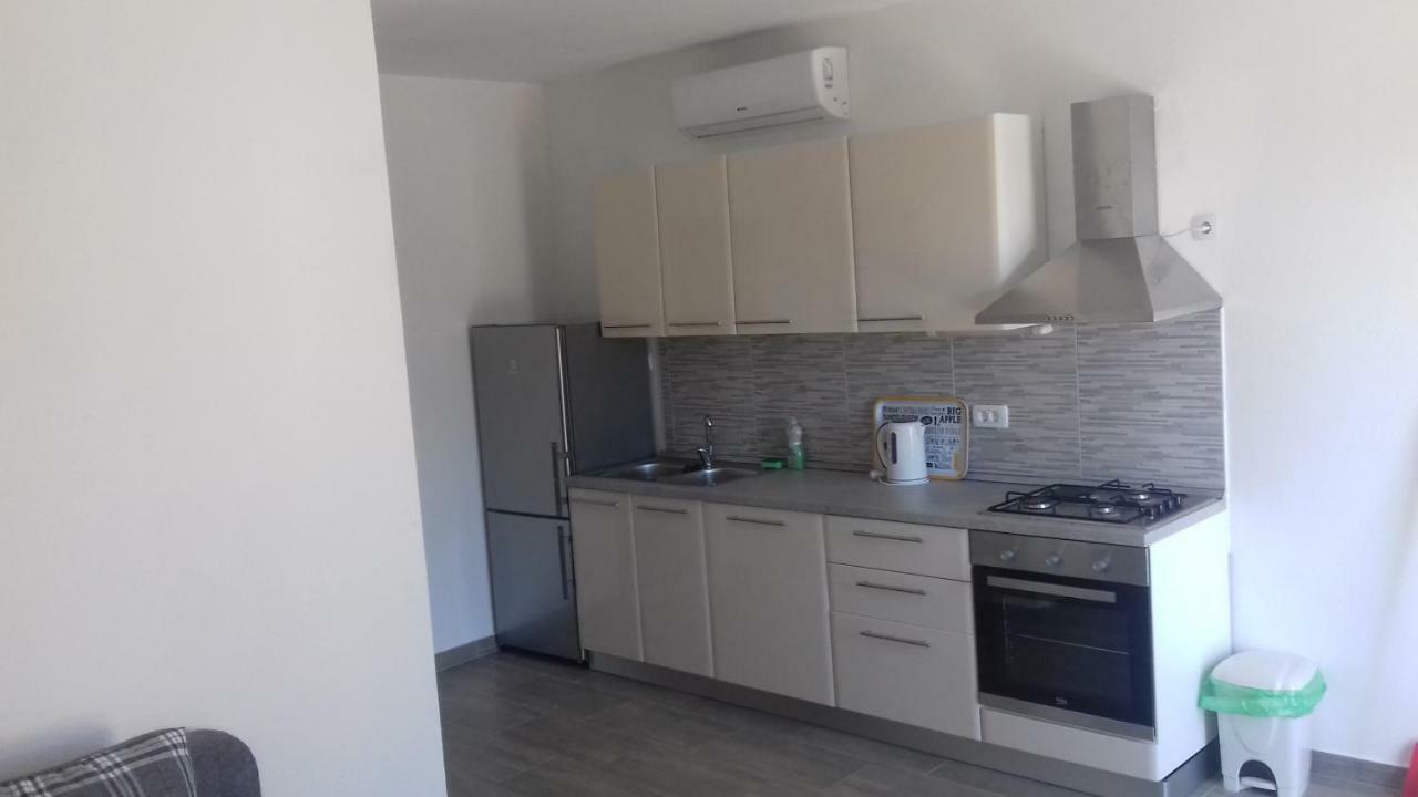 Apartments Lancek イバン・ドーラッツ エクステリア 写真